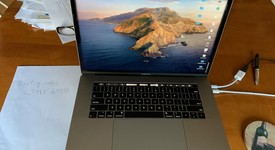 Mint
													MacBook Pro 2018 (With Touch Bar) - 15" - I7, Silver, 2 TB, 16 GB, photo 1 of 8