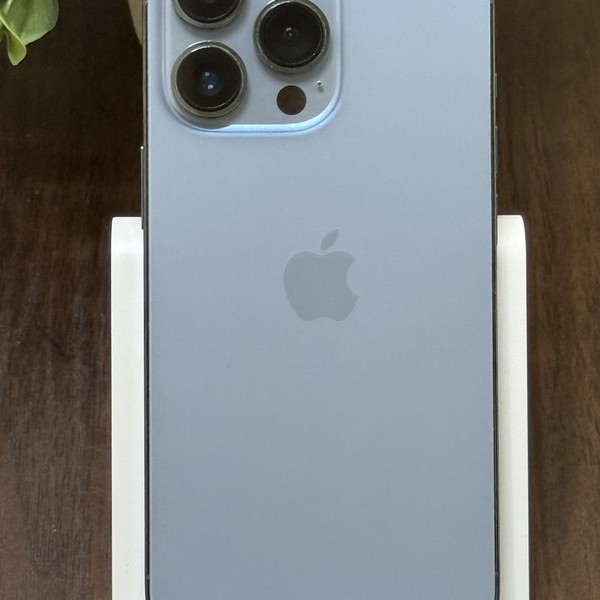 Apple iPhone 13 Pro - Unlocked, 256 GB, Sierra Blue, A2483