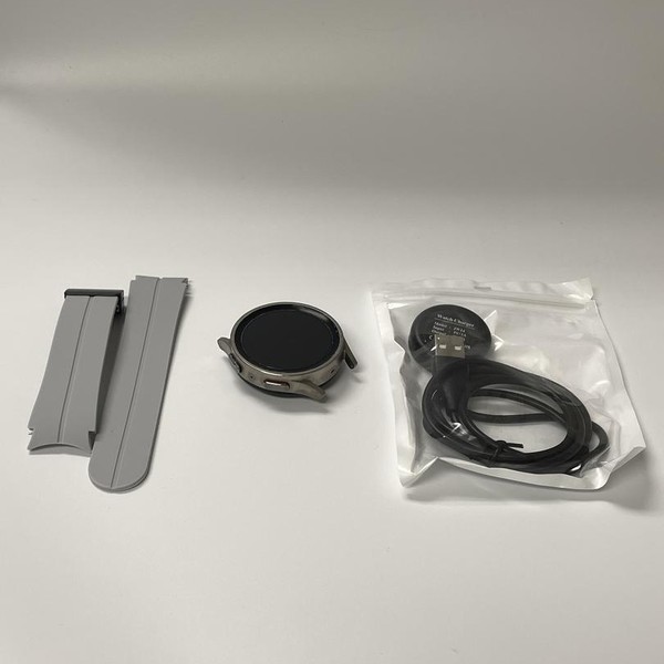 Samsung Galaxy Watch5 Pro - Unlocked, Gray, 45mm