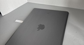 Good
													Apple iPad 9th Gen - Unlocked, Gray, 64 GB, A2603, photo 6 of 6