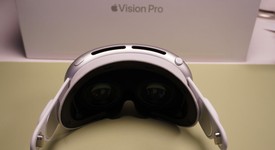 Good
													Apple Vision Pro - 512 GB, photo 2 of 10