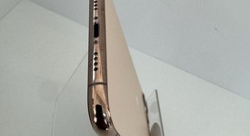 Mint
													Apple iPhone 11 Pro Max - Unlocked, Gold, 64 GB, A2161, photo 4 of 7