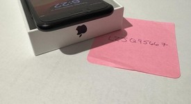 Mint
													Apple iPhone SE 2nd Gen 2020 - AT&T, Black, 128 GB, A2275, photo 5 of 8