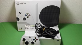 Good
													Xbox Series S (2020) - White, 512 GB, photo 1 of 11