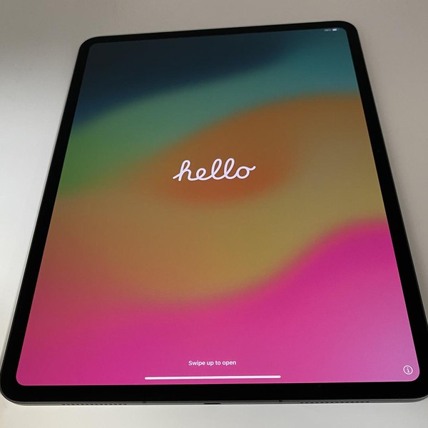 Apple iPad Pro 13 inch (M4) 2024 - Unlocked, 256 GB, Black, 8 GB, A2926, Standard Glass