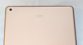 Good
													Apple iPad 8th Gen - Wi-Fi, Gold, 32 GB, A2270, photo 5 of 5