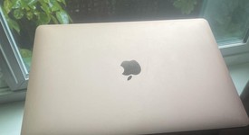 Good
													MacBook Air 2020 - 13" - I5, Gold, 512 GB, 8 GB, photo 1 of 6