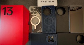Mint
													OnePlus 13 - Unlocked, Midnight Ocean, 512 GB, 16 GB, photo 1 of 9