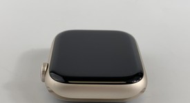 Fair
													Apple Watch Series 8 45mm - Starlight, A2771 - GPS, Aluminum, photo 4 of 6