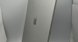 Fair
													Apple iPad Pro 12.9" 3rd Gen 2018 - Unlocked, Silver, 1 TB, A2014, photo 5 of 6