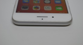 Mint
													Apple iPhone 8 Plus - Unlocked, Silver, 64 GB, A1864, photo 3 of 11
