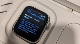 Good
													Apple Watch SE 2nd Gen 40mm - Silver, A2722 - GPS, Aluminum, photo 4 of 16