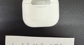 Used
													Apple AirPods 4th Gen - Active Noise Cancellation, photo 2 of 5