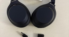 Used
													Sony WH-1000XM4 - Blue, photo 2 of 4