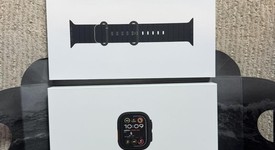 Mint
													Apple Watch Ultra 2 49mm - Unlocked, Black, A2986, photo 3 of 9