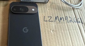 Mint
													Google Pixel 9 - Unlocked, Obsidian, 128 GB, 12 GB, G2YBB, photo 3 of 10
