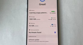 Mint
													Samsung Galaxy S10 Plus - Unlocked Non-US, Black, 128 GB, 8 GB, SM-G975N, photo 1 of 9