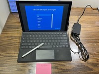 Microsoft Surface Pro 4 - 12.3 Inch