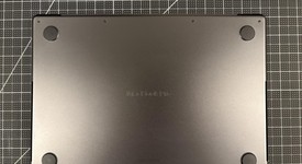 Good
													MacBook Pro Late 2023 (M3) - 14" - Apple M3 Pro 12-core, Black, 1 TB, 18 GB, 18-core GPU, photo 6 of 6