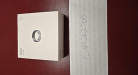 New
													Oura Ring Gen 4 - Black, Size 8, photo 4 of 6