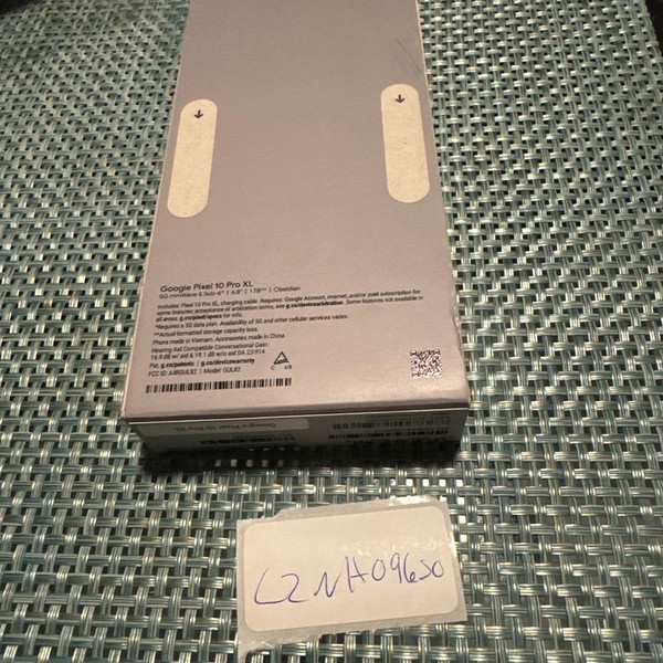 Google Pixel 10 Pro XL - Unlocked, 1 TB, Obsidian, GUL82