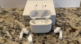 Used
													Apple AirPods 4th Gen - Standard, photo 1 of 4