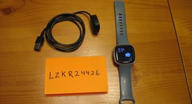 Good
													Fitbit Versa 4 - Graphite, photo 1 of 4