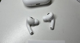 Used
													Apple AirPods Pro 2 - USB-C, photo 2 of 3