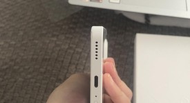 Good
													Nothing Phone 3a - Unlocked, White, 256 GB, 12 GB, photo 3 of 9