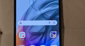 Good
													Motorola Razr (2024) - Unlocked, Gray, 256 GB, 8 GB, photo 3 of 14