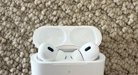 Used
													Apple AirPods Pro 2 - USB-C, photo 3 of 8