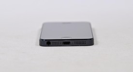 Good
													Apple iPhone 5 - Unlocked, Black, 16 GB, A1429, photo 4 of 8