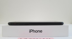 Mint
													Apple iPhone SE 2nd Gen 2020 - Unlocked Non-US, Black, 64 GB, A2296, photo 5 of 10
