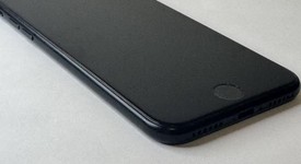 Good
													Apple iPhone SE 2nd Gen 2020 - Unlocked, Black, 64 GB, A2275, photo 4 of 8