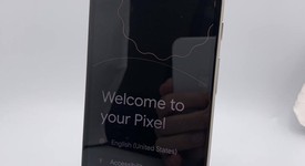 Good
													Google Pixel 8a - Unlocked, Porcelain, 128 GB, 8 GB, GKV4X, Sub-6 5G, photo 3 of 5