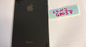 Good
													Apple iPhone Xs Max - Unlocked, Gray, 64 GB, A1921, photo 5 of 6