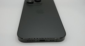 Good
													Apple iPhone 14 Pro - Unlocked, Black, 128 GB, A2650, photo 5 of 6