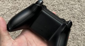 Mint
													Xbox Wireless Controller - Black, photo 3 of 5