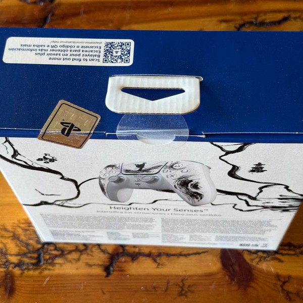 DualSense Wireless Controller - White