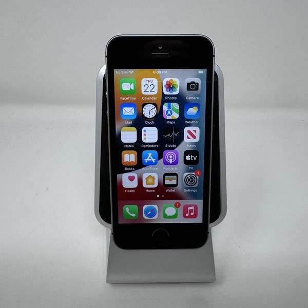 Apple iPhone SE 1st Gen 2016 - Unlocked, Grey, 64 GB, A1662