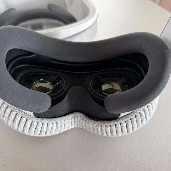 Apple Vision Pro - 256 GB