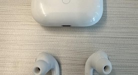Used
													Apple AirPods Pro 1st Gen - Wireless Case, photo 6 of 6
