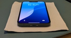 Good
													Apple iPhone 13 - Unlocked, Green, 128 GB, A2482, photo 2 of 8