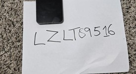 Good
													Nothing Phone (1) - Unlocked Non-US, Black, 128 GB, 8 GB, photo 1 of 4