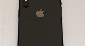Good
													Apple iPhone Xs - Unlocked, Gray, 64 GB, A1920, photo 3 of 10