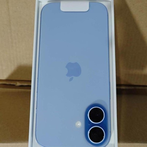 Apple iPhone 17 - Unlocked, 256 GB, Mist Blue, A3258