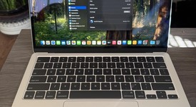 Mint
													MacBook Air 2025 (M4) - 13" - Apple M4, Silver, 256 GB, 16 GB, photo 1 of 8
