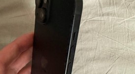 Mint
													Apple iPhone 15 - Unlocked, Black, 256 GB, A2846, photo 3 of 7