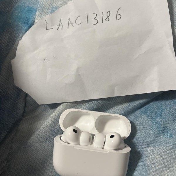 Apple AirPods Pro 3