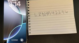 Mint
													Apple iPhone 16 Pro - Unlocked, White, 128 GB, A3083, photo 2 of 8